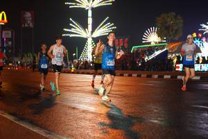 BIB: 40231
                            <button type="button" onclick="openModal(16206095)" class="btn btn-primary btn-sm float-right btn-popup" data-toggle="modal" data-target=".modal-high-quality">
                        <i class="fas fa-shopping-cart"></i> Add to Cart
                    </button>
                                            <button type="button" onclick="isThisMe(16206095, true)" class="btn btn-success btn-sm float-right btn-popup btn-isme hidden" data-toggle="tooltip" data-placement="bottom" title="นี่คือรูปของคุณใช่ไหม คลิกที่นี่เพื่อเอาเข้าอัลบั้ม">
                        <i class="fas fa-plus"></i> Add to album
                    </button>
                    <button type="button" onclick="isThisMe(16206095, false)" class="btn btn-warning btn-sm float-right btn-popup btn-isnotme hidden">
                        <i class="fas fa-ban"></i> Remove from album
                    </button>